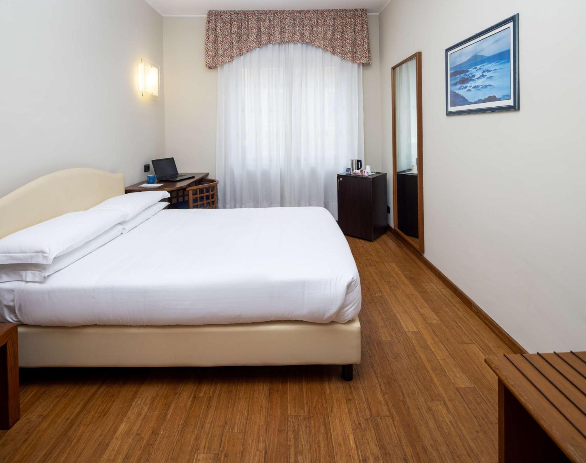 Hotel Western Crimea