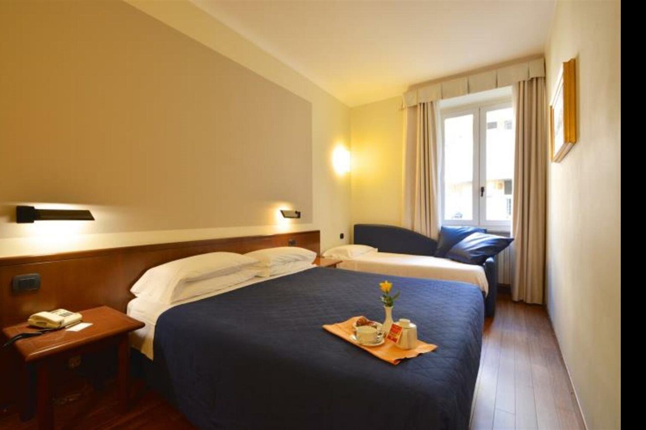 Hotel Western Crimea Turin